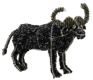 beaded buffalo, beaded buffalo figurine, cape buffalo figurine